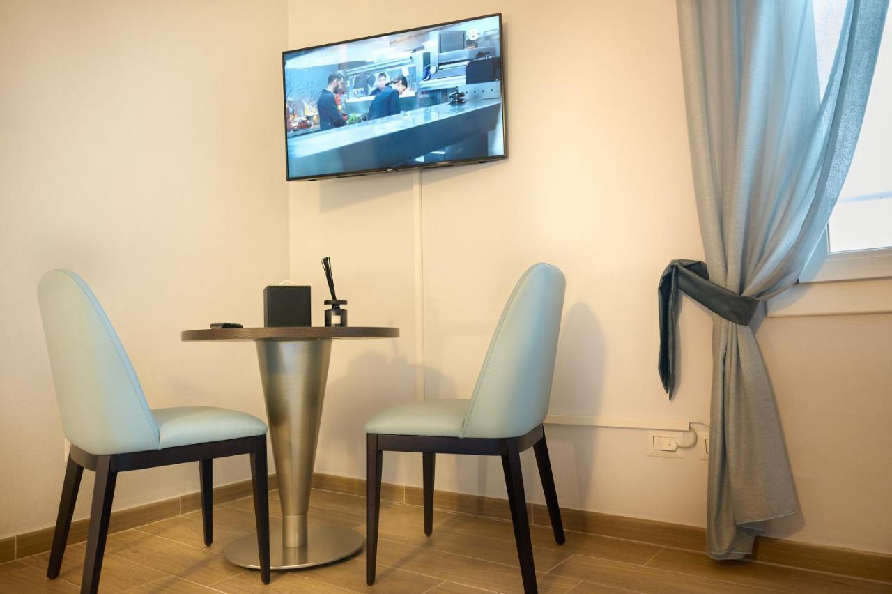D'Azeglio 62 Luxury Rooms Bolonya Dış mekan fotoğraf