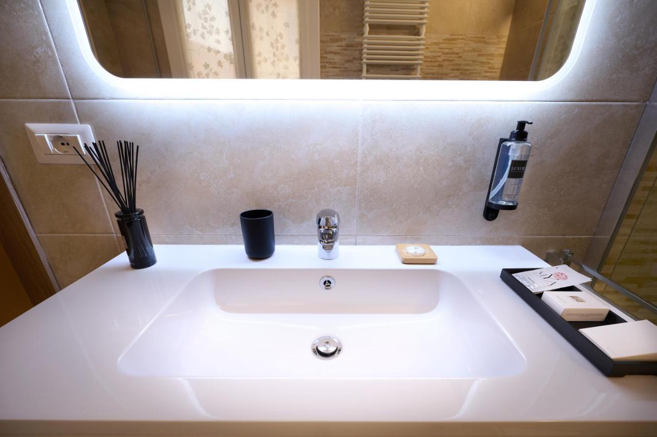 D'Azeglio 62 Luxury Rooms Bolonya Dış mekan fotoğraf